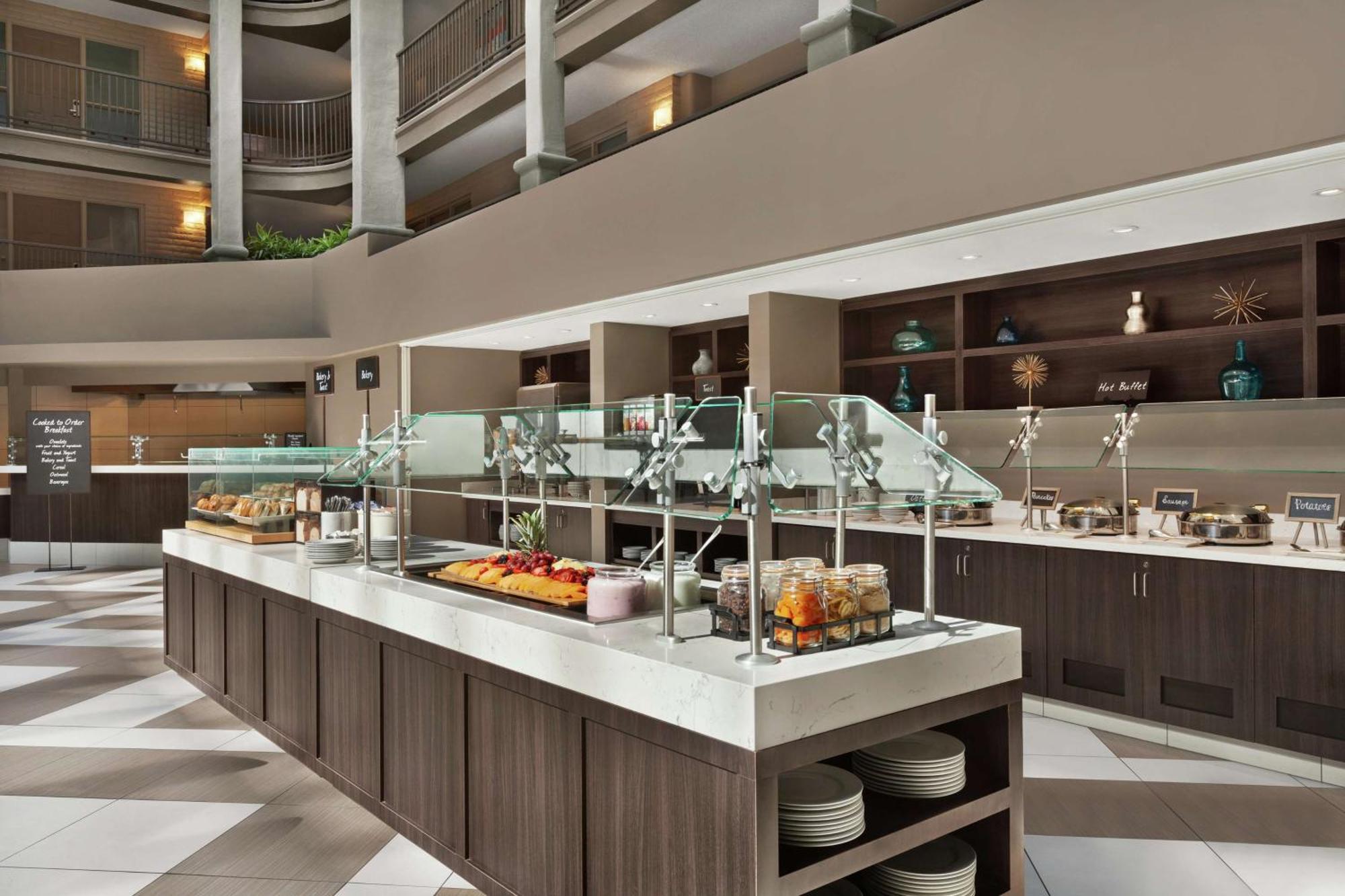 เอมบาสซี สวีทส์ บาย ฮิลตัน อาร์คาร์เดีย พาซาดีน่า แอเรีย Hotel อาร์เคเดีย ภายนอก รูปภาพ
