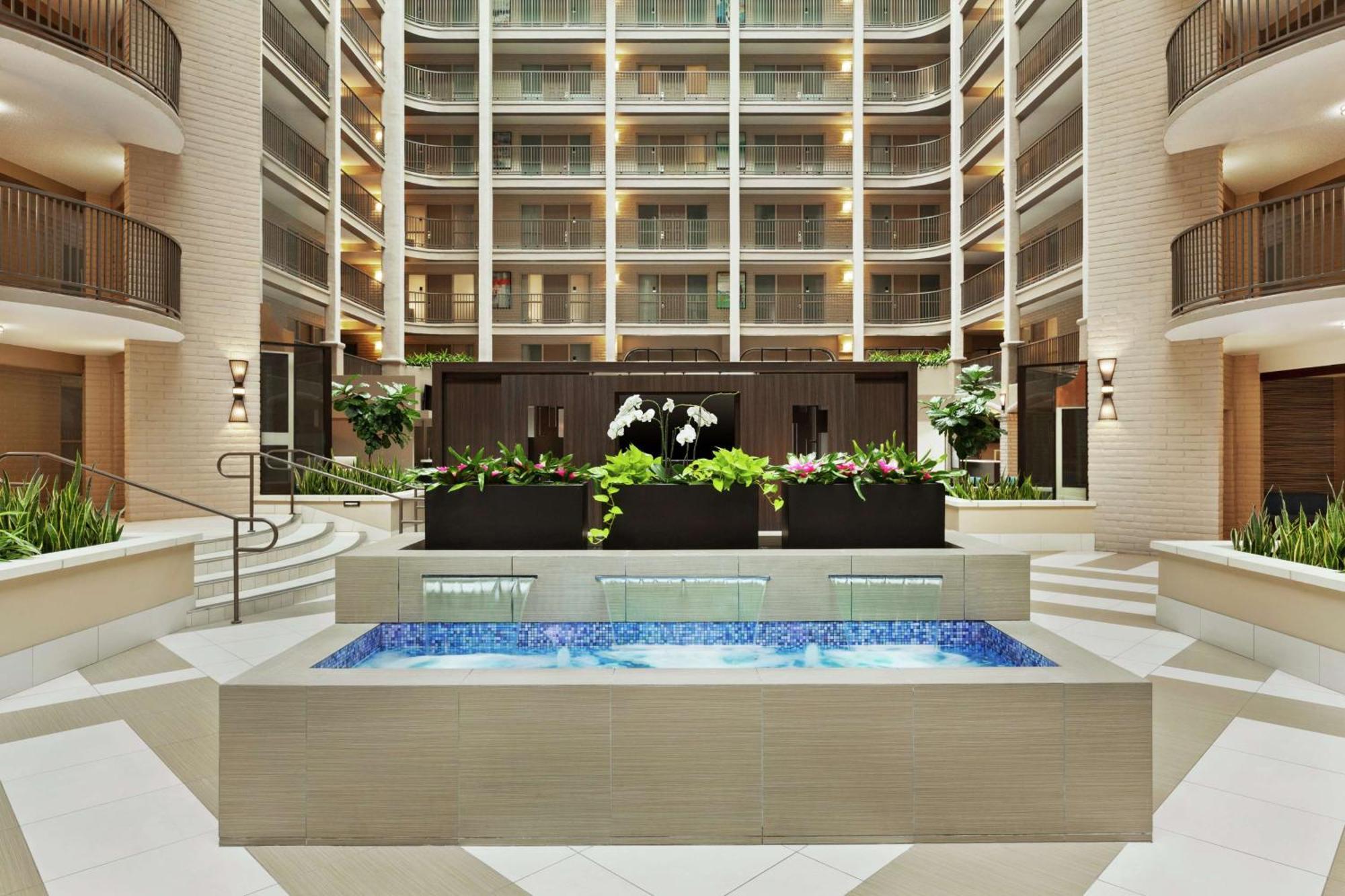 เอมบาสซี สวีทส์ บาย ฮิลตัน อาร์คาร์เดีย พาซาดีน่า แอเรีย Hotel อาร์เคเดีย ภายนอก รูปภาพ