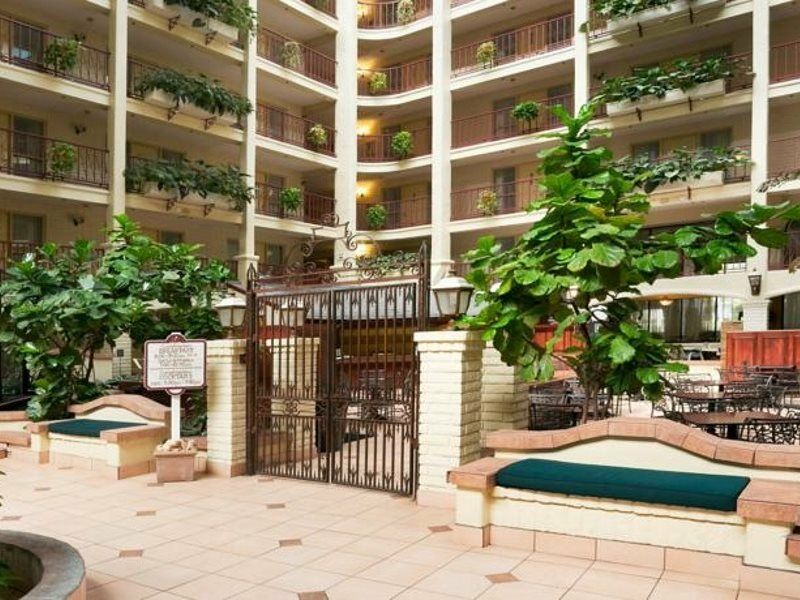 เอมบาสซี สวีทส์ บาย ฮิลตัน อาร์คาร์เดีย พาซาดีน่า แอเรีย Hotel อาร์เคเดีย ภายนอก รูปภาพ